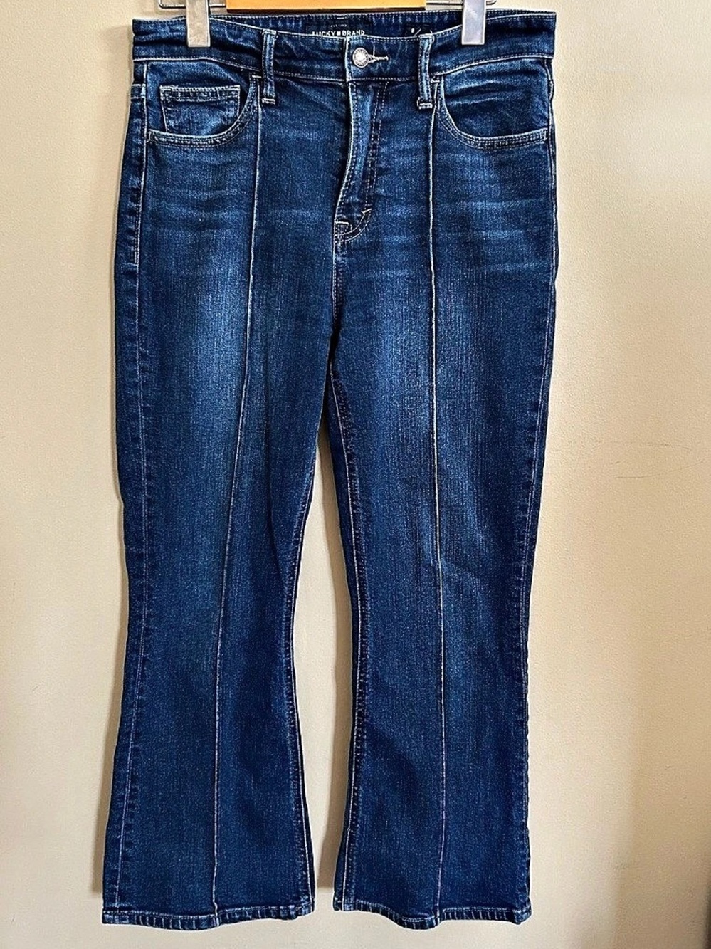 Lucky Brand Bridgette Cropped Flare Cropped Flare Jeans in Blue Size 8 (29)